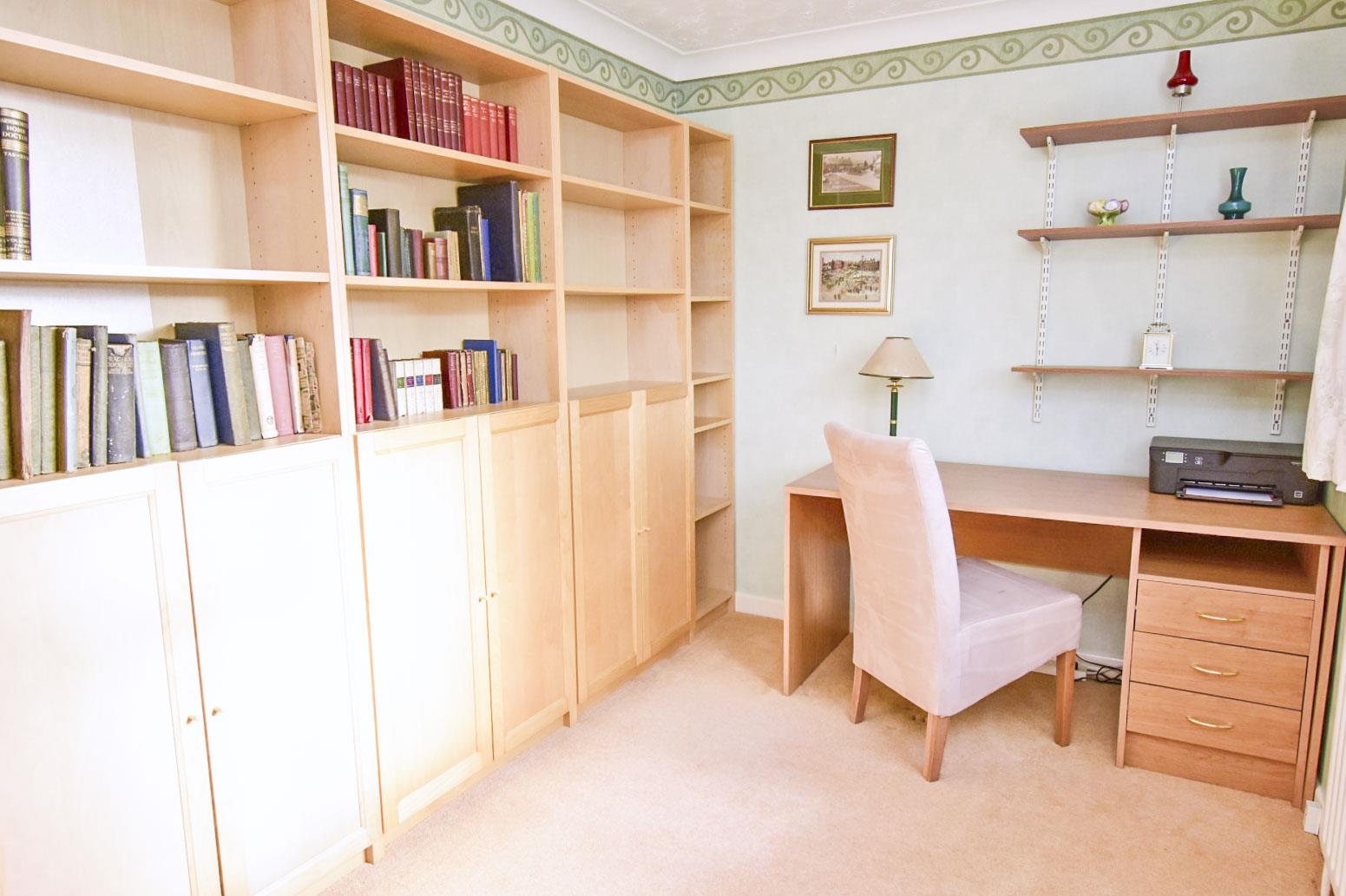 A BEDROOM 4.JPG